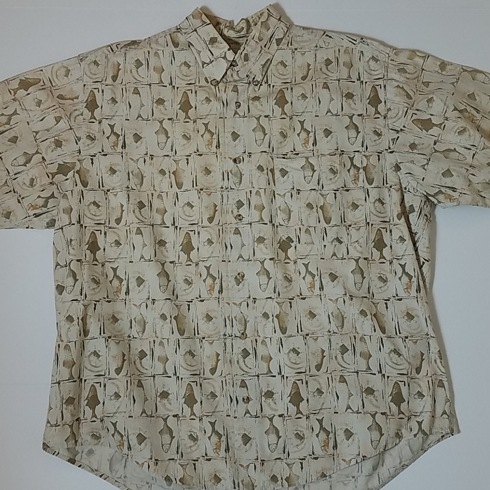 Crossings short sleeve button front fish print top